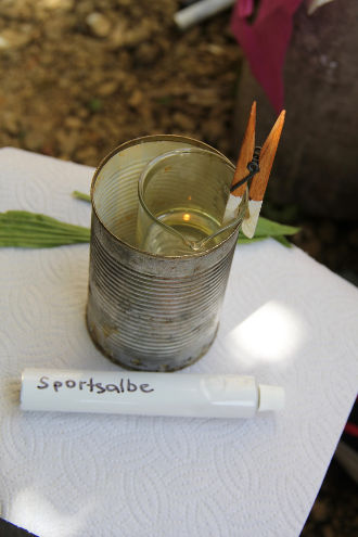 Selbst hergestellte Sportsalbe gegen den Muskelkater vom Ausflug