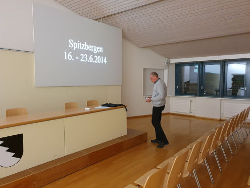 Peter Gutzwiller beim Technikcheck